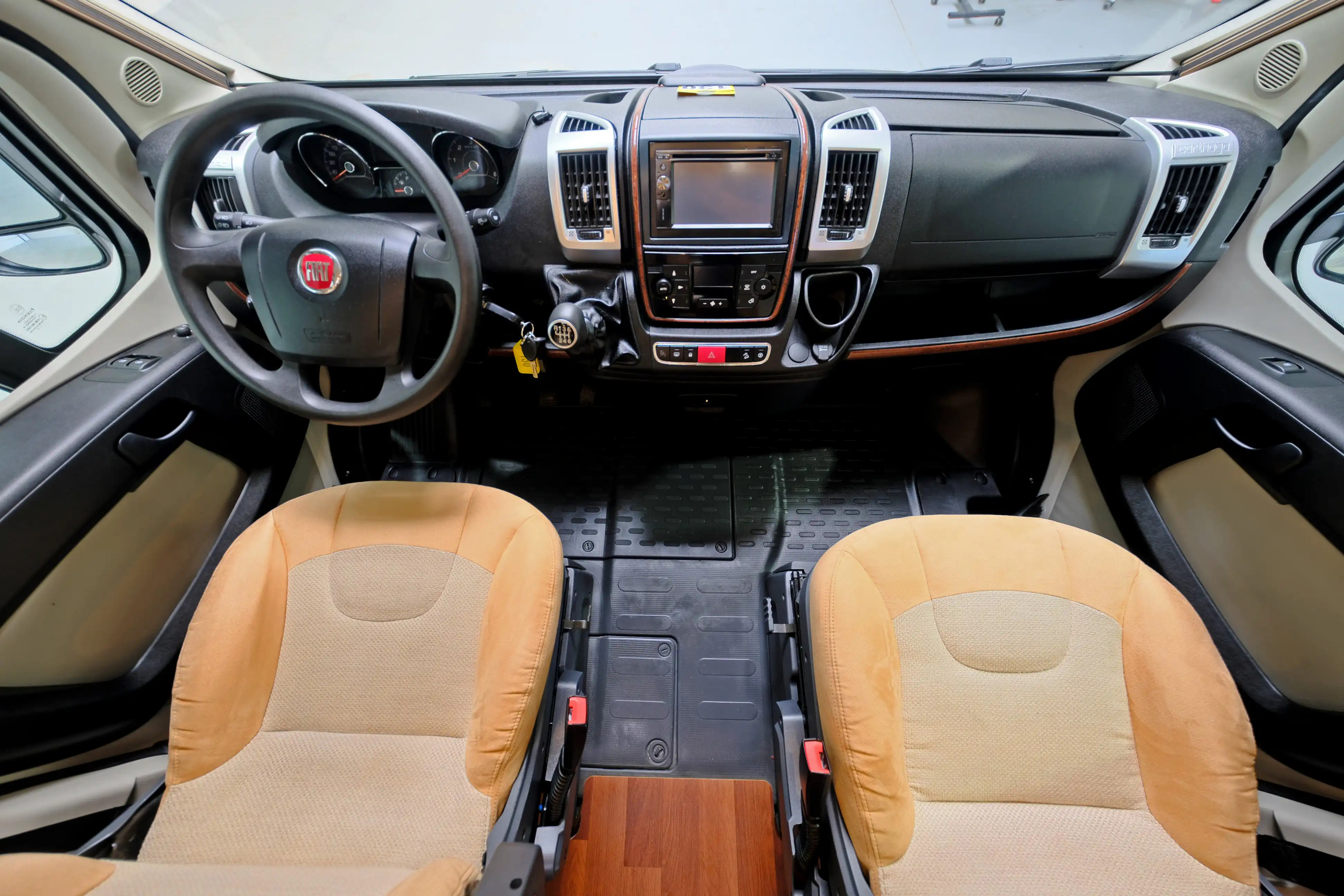 CARTHAGO C-Tourer 142 